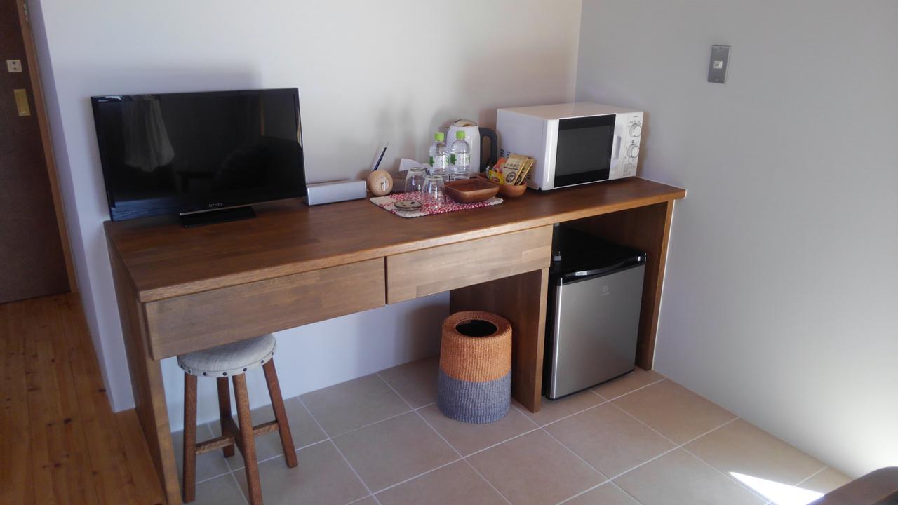 Bed and Breakfast Sumica Okinawa Екстер'єр фото